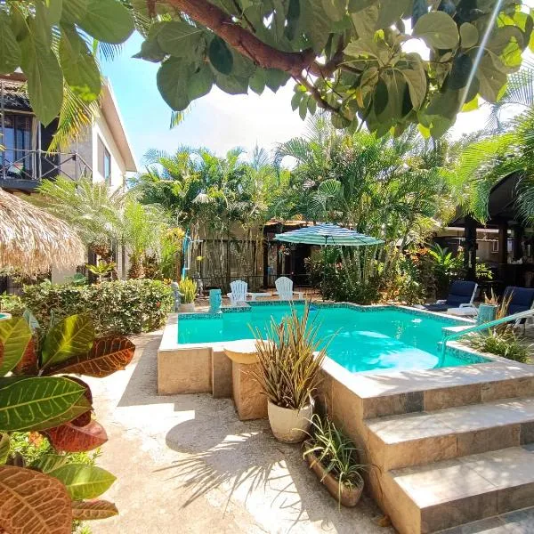 Suite Paraiso Azul, hotel v destinaci Tamarindo