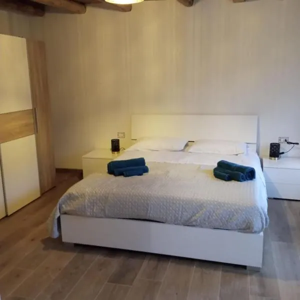 Appartamento 2 Sottocastello, hôtel à Pieve di Cadore