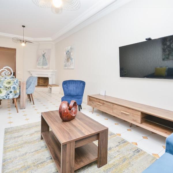 Cozy 2 BR Gauthier Oasis, Casablanca