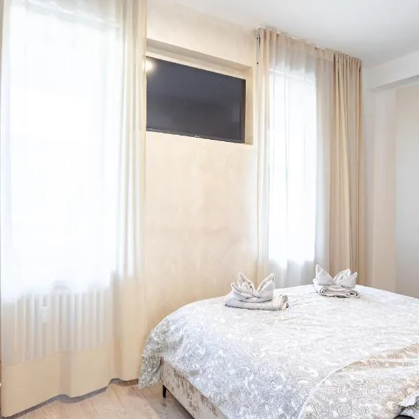 Teatro Romano Suites - Francesca, хотел в Tриест