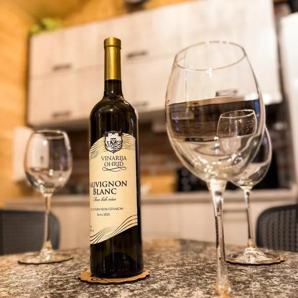 Drveni san Senović 2, hotel in Banja