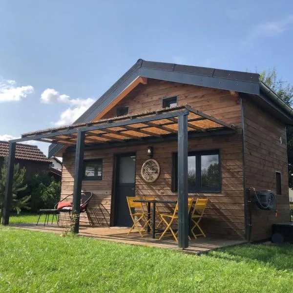 Mini chalet Le Refuge, hotel in Doubs