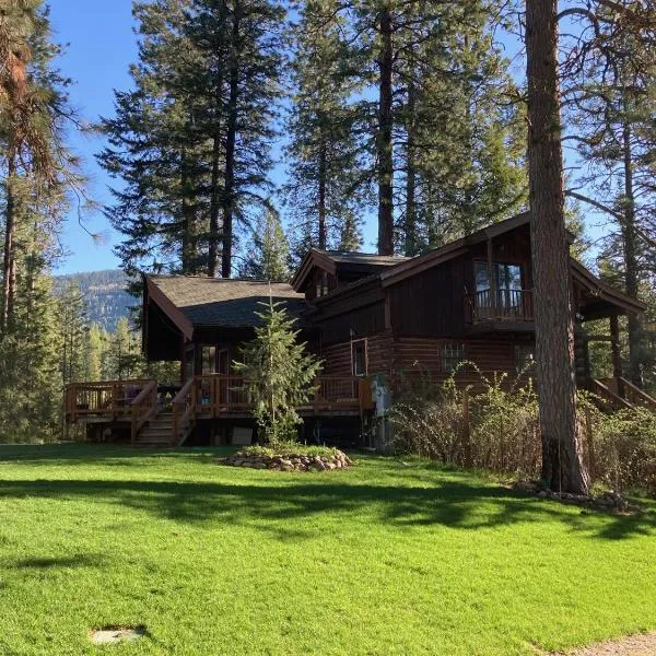 Sandpoint mountain retreat, ξενοδοχείο σε Sandpoint