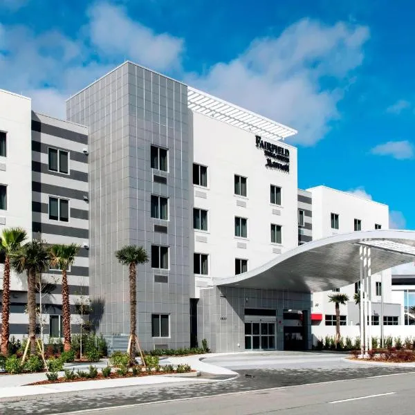 Fairfield Inn & Suites by Marriott Daytona Beach Speedway/Airport, hôtel à Daytona Beach