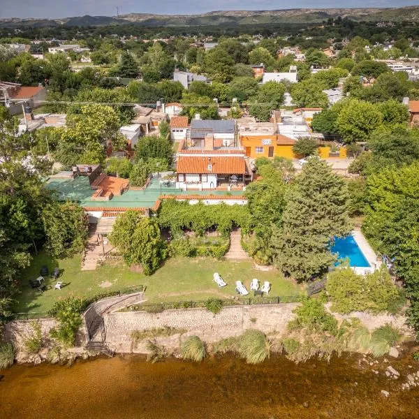 Cabañas el Bierzo, hotel v destinaci Villa Cura Brochero