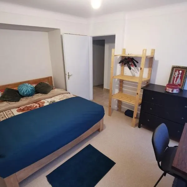 Maison entière - entire house, ξενοδοχείο σε Differdange