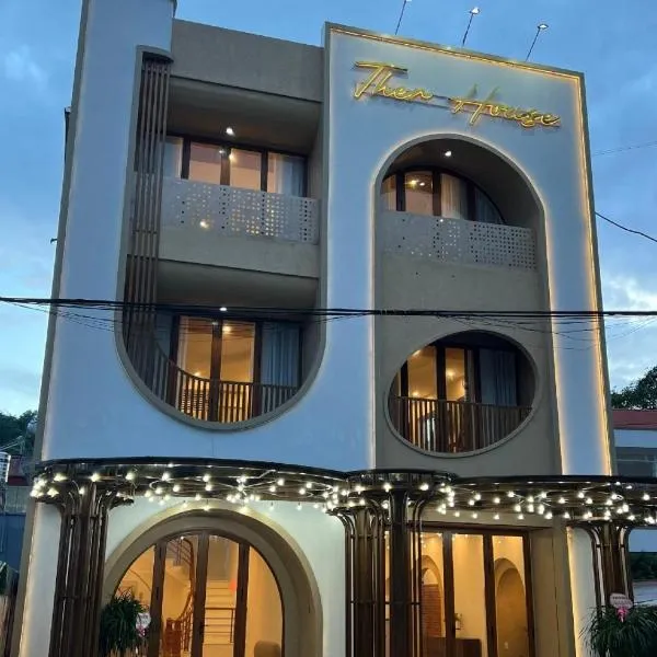 TherHouse, hotel in Mộc Châu