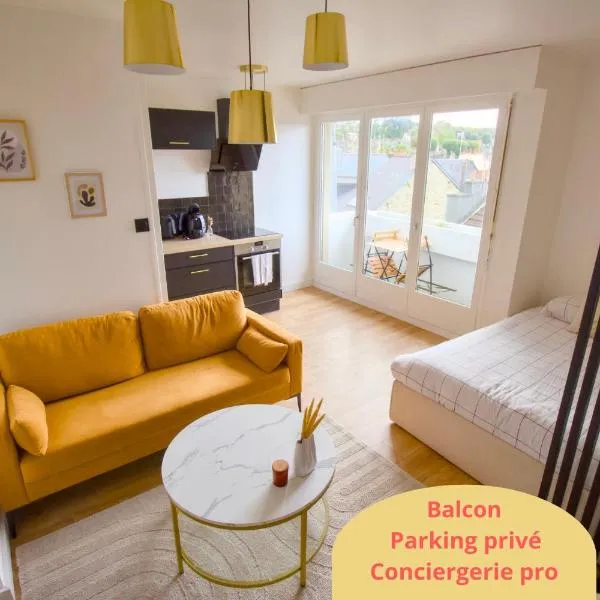 La Duché - Appartement neuf central, calme, vue sur les toits de Cherbourg et Parking, intendance Luxury Host, hotel em Cherbourg en Cotentin