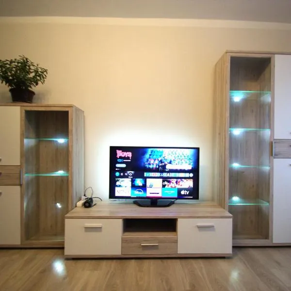Beautiful renovated apartment, hotel in Balvi
