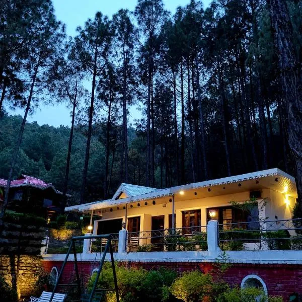 Pine Valley Resort, hotel in Kasauli