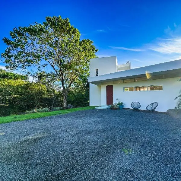 Ocean View Villa 2min to beach - Casa Cantini, hotel sa Montezuma