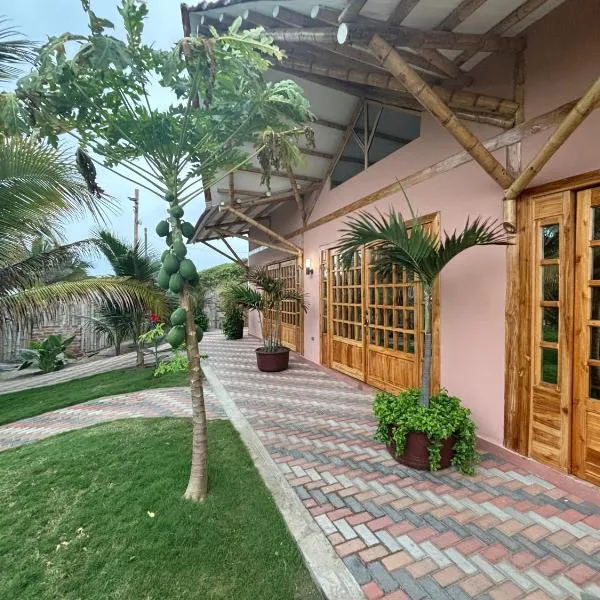 Sirena's Beach & Surf Club, hotel v destinácii Canoa