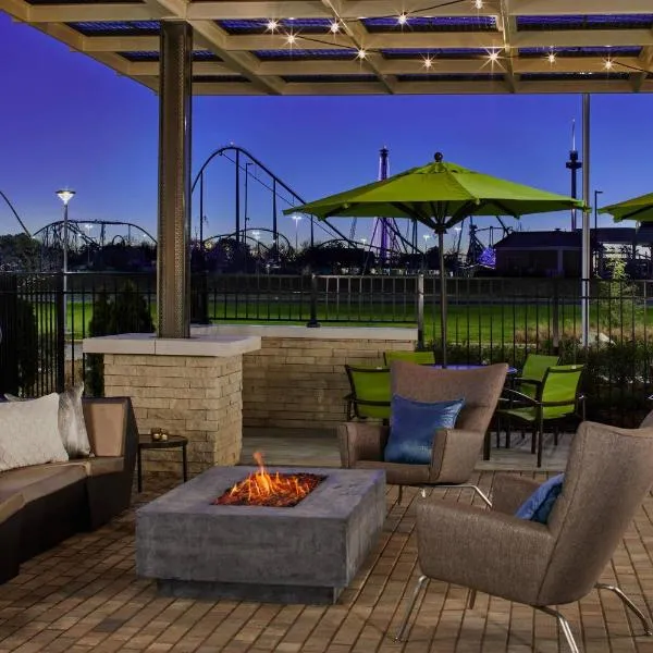 SpringHill Suites by Marriott Charlotte at Carowinds، فندق في تشارلوت