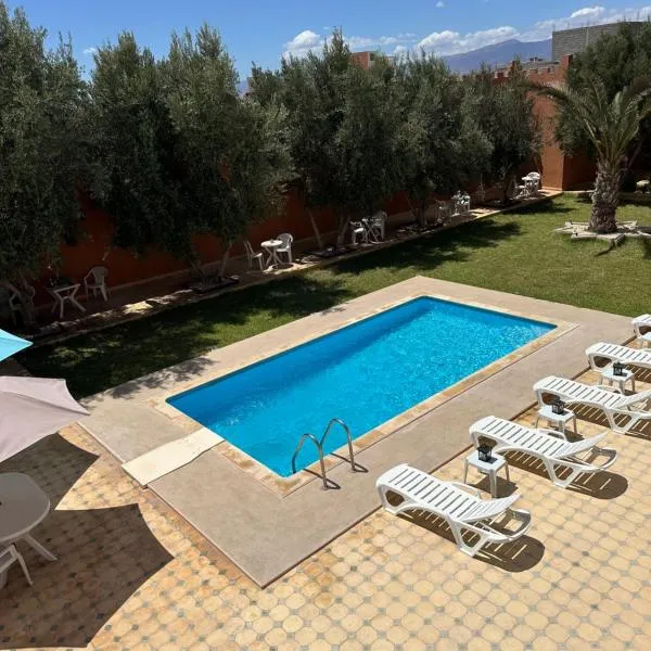 Riad El Borj, hotel v destinaci Aït Belkassem