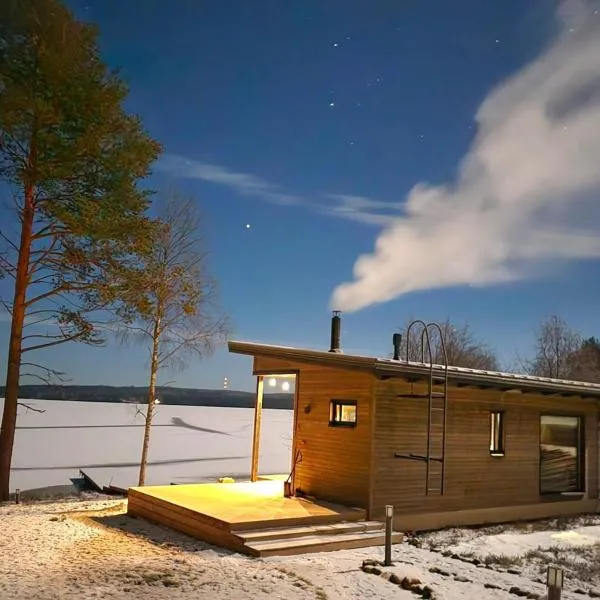 Beach cottage with sauna, hotel in Kajaani