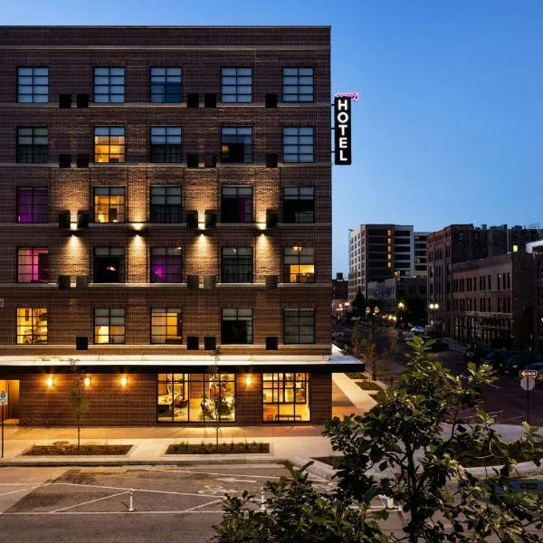 Moxy Omaha Downtown, hotel in Omaha