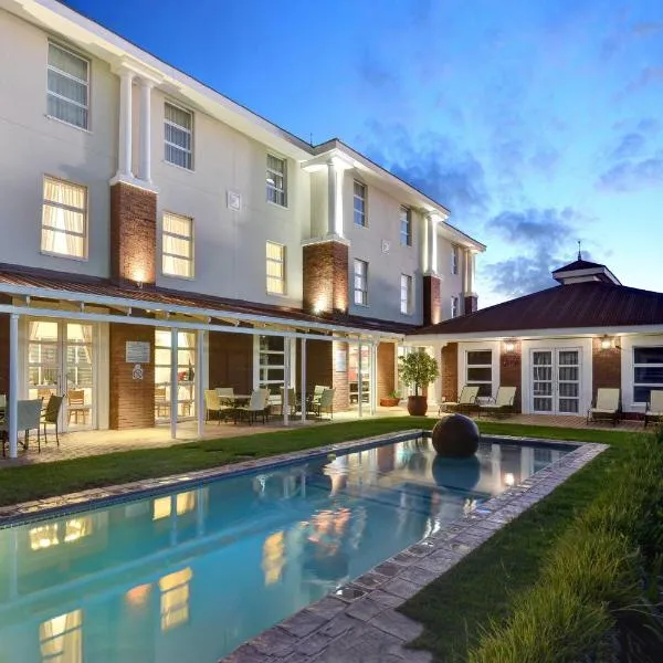 Protea Hotel by Marriott Mahikeng, hotel v destinaci Mahikeng