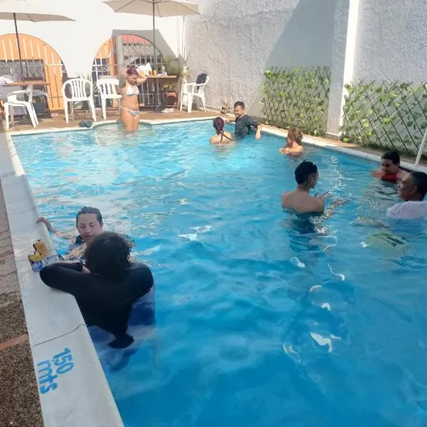 Hotel Mariu Melgar, hotel v destinaci Melgar