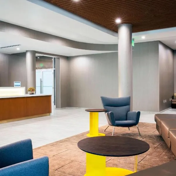 SpringHill Suites by Marriott Miami Doral, khách sạn ở Miami