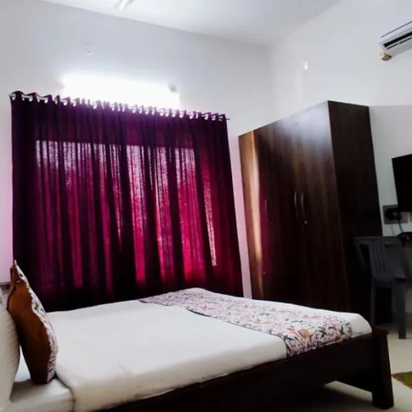 Kapsstone SERVICED APARTMENT- ROOMS near Ashok pillar, hotel in Chennai