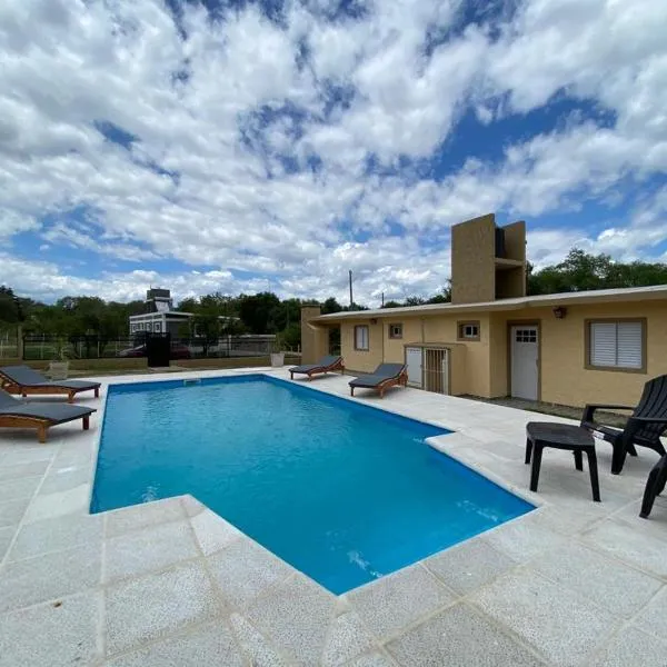 Cabañas Emilia, hotel en Mina Clavero