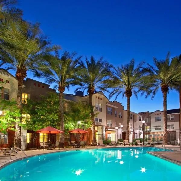 Residence Inn Scottsdale North, hôtel à Scottsdale