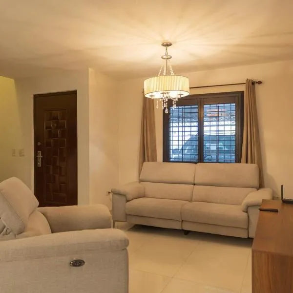 Refugio Elegante y Equipado en Zona Dorada, hôtel à Mexicali