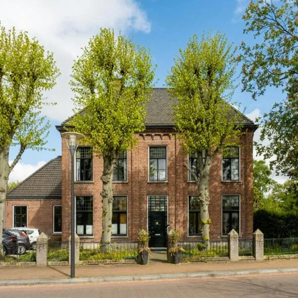 Boutique hotel Lytel Blue, hotel in Riethoven