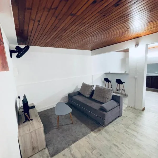 T2 confortable à Acajou Lamentin, hôtel au Lamentin