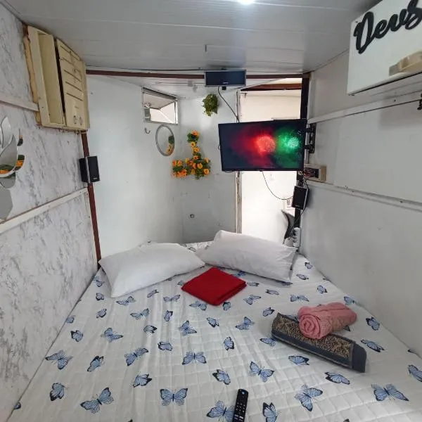 Trailer HOME do Refúgio, hotel em Niterói