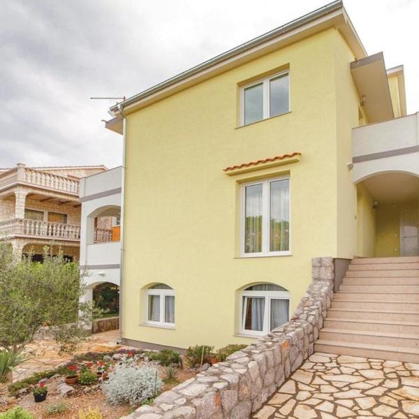 Two-Bedroom Apartment in Kraljevica I