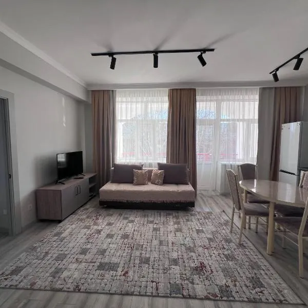 Apartment in Raduga West, Issyk-Kul, hotel in Tamchy