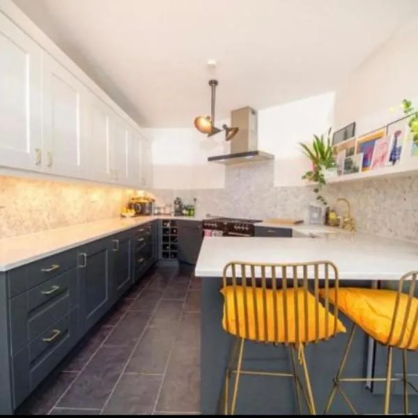 Stunning Walthamstow Village Flat, hotel v Londýně