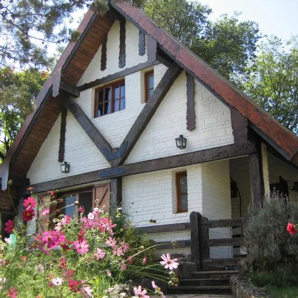 Habitación doble en Casa Alpina, hotel v destinaci Villa General Belgrano