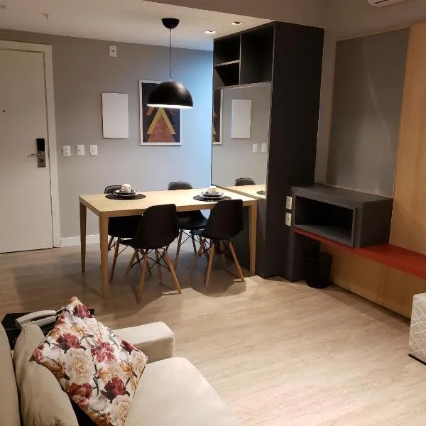 Apto 1 Quarto No Astron Hotel Em Frente Salvador Shopping, hotel em Salvador