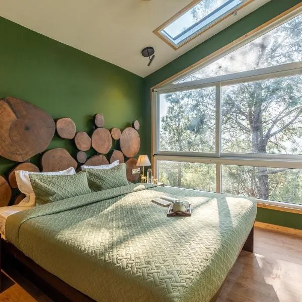 ELIVAAS Sirmour Baag Cottages, hotel en Nahna