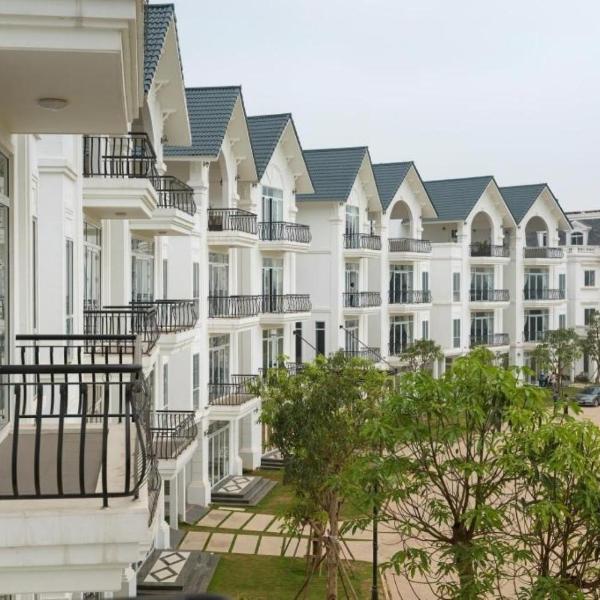 Tuần Châu Resort Hà Nội, Phùng Thôn
