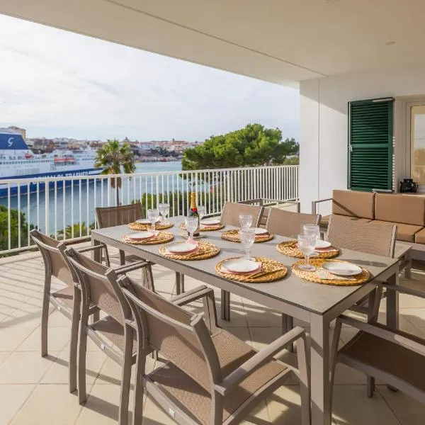 FLOR Villa Marina - Puerto Mahón, hotel en Mahón