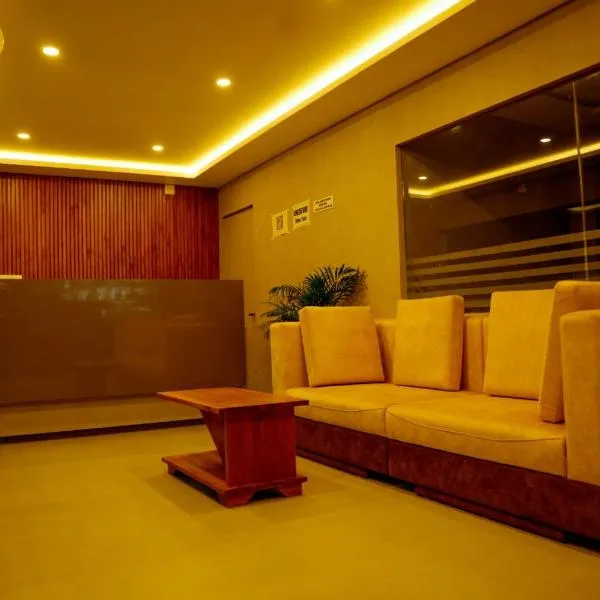 Jayalakshmi Residency, hotel in Vaduvanchal