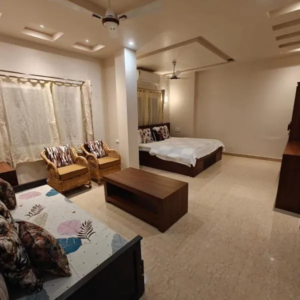 Shangrila Homestay, hotel in Jorhāt