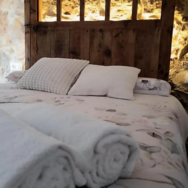 Casa rural La Pinada, hotel in Villanueva de Viver