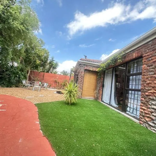 MBCholidayhouse, hotell Kaplinnas