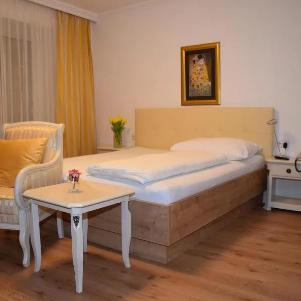 Appartement-Hotel GH Zum Goldenen Schiff, hotel in Enns