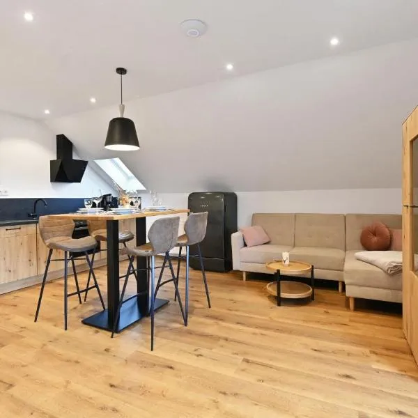 Landhaus Ingeborg, hotel v destinaci Poppenhausen