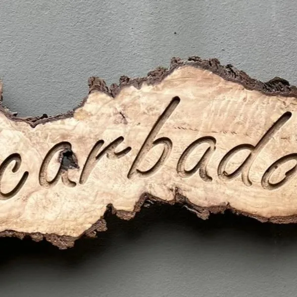 Scarbados Eco 1 Bed Seaside Cottage, hotel in Scarborough