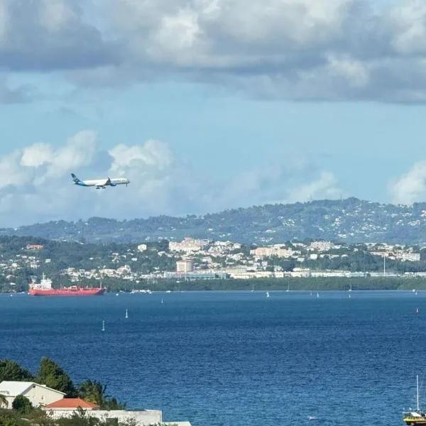 Emplacement idéal 3 mn plage !: Les Trois-Îlets şehrinde bir otel