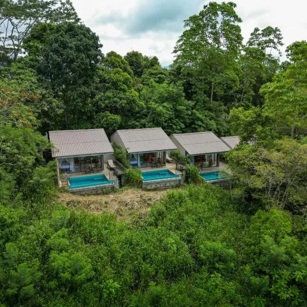 Celestial Hills - Villas & Suites by The Clarks、キャンディのホテル