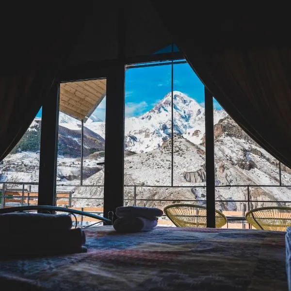 Kuro Glamping, hotel v destinaci Stepancminda