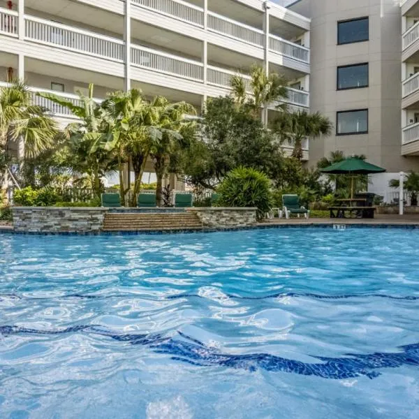 Heated Pool Beach View Beachside Haven Balcony, hotel in Galveston