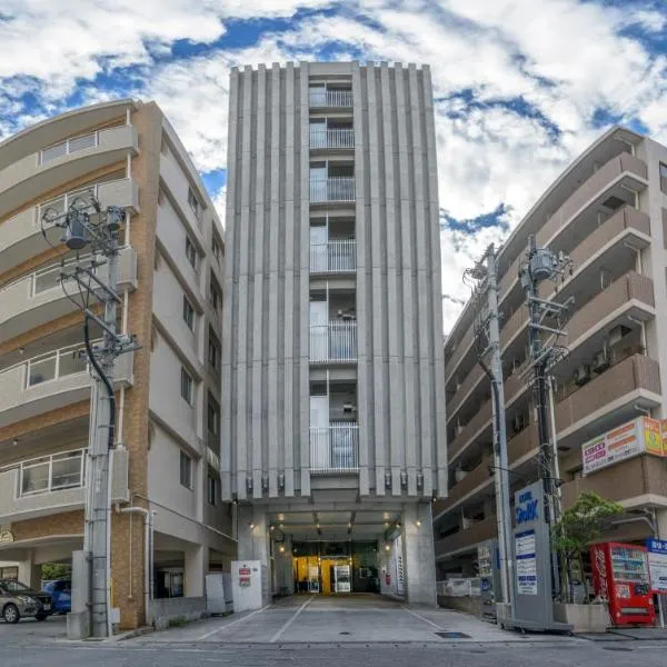 HOTEL StoRK, hotel in Naha
